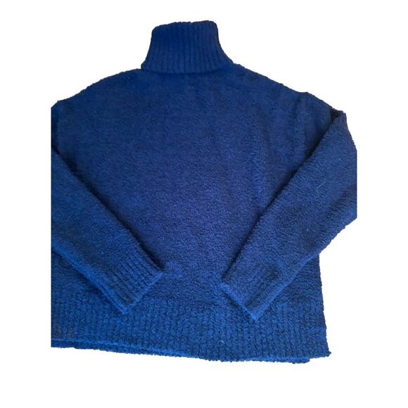 Ugg Womens Small Black Soft Turtleneck Sweater - Picture 2 of 5